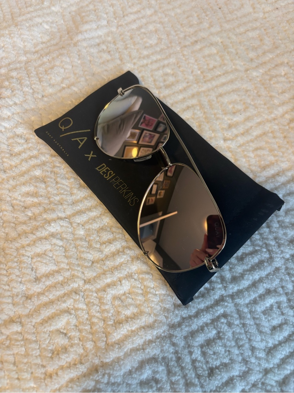Aviator Mirrored Sunglasses -QUAY Desi Perkins